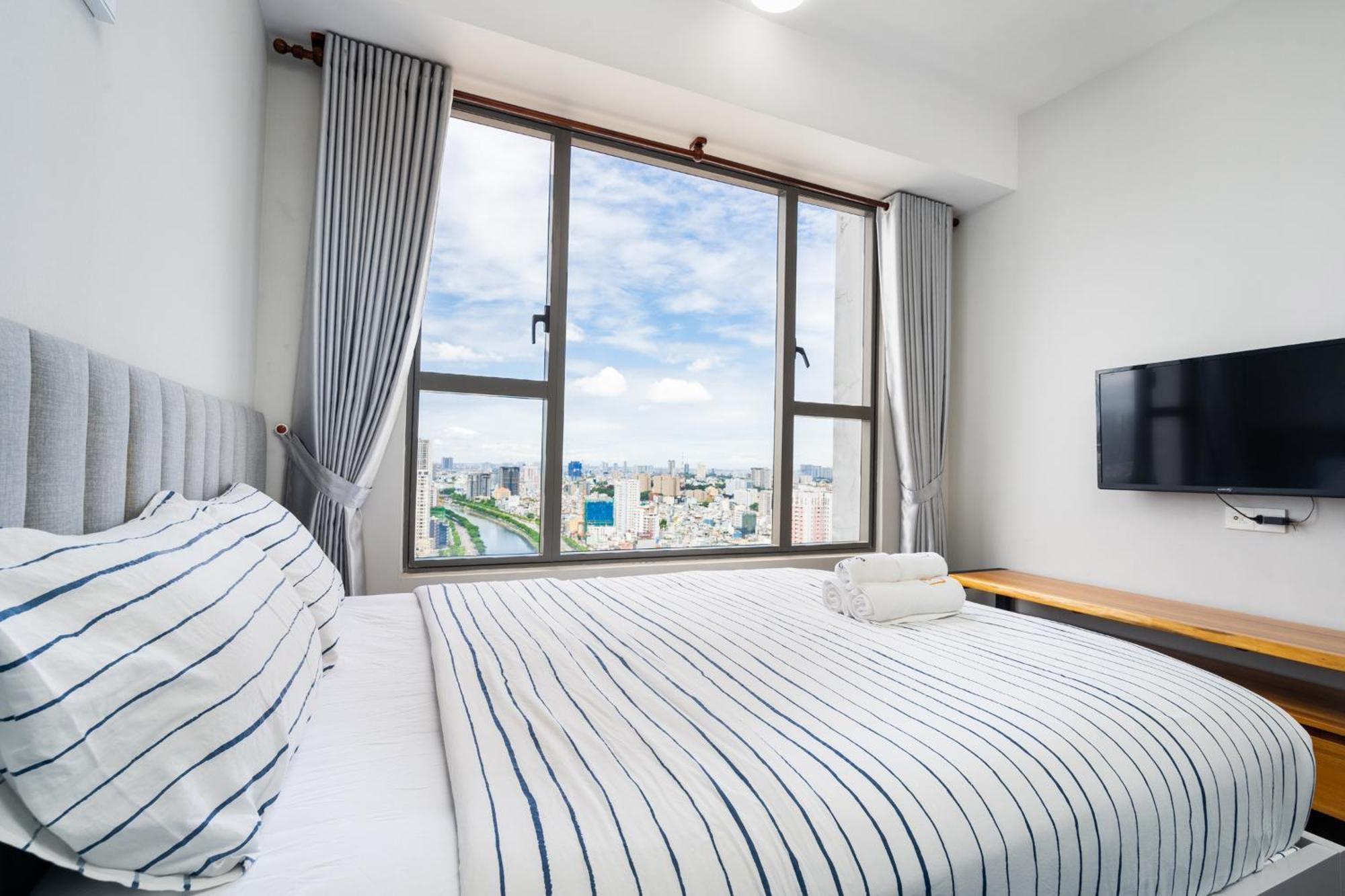 Min' Apartment - Rivergate Residence Downtown Bui Vien - Free Pool مدينة هوشي منه المظهر الخارجي الصورة